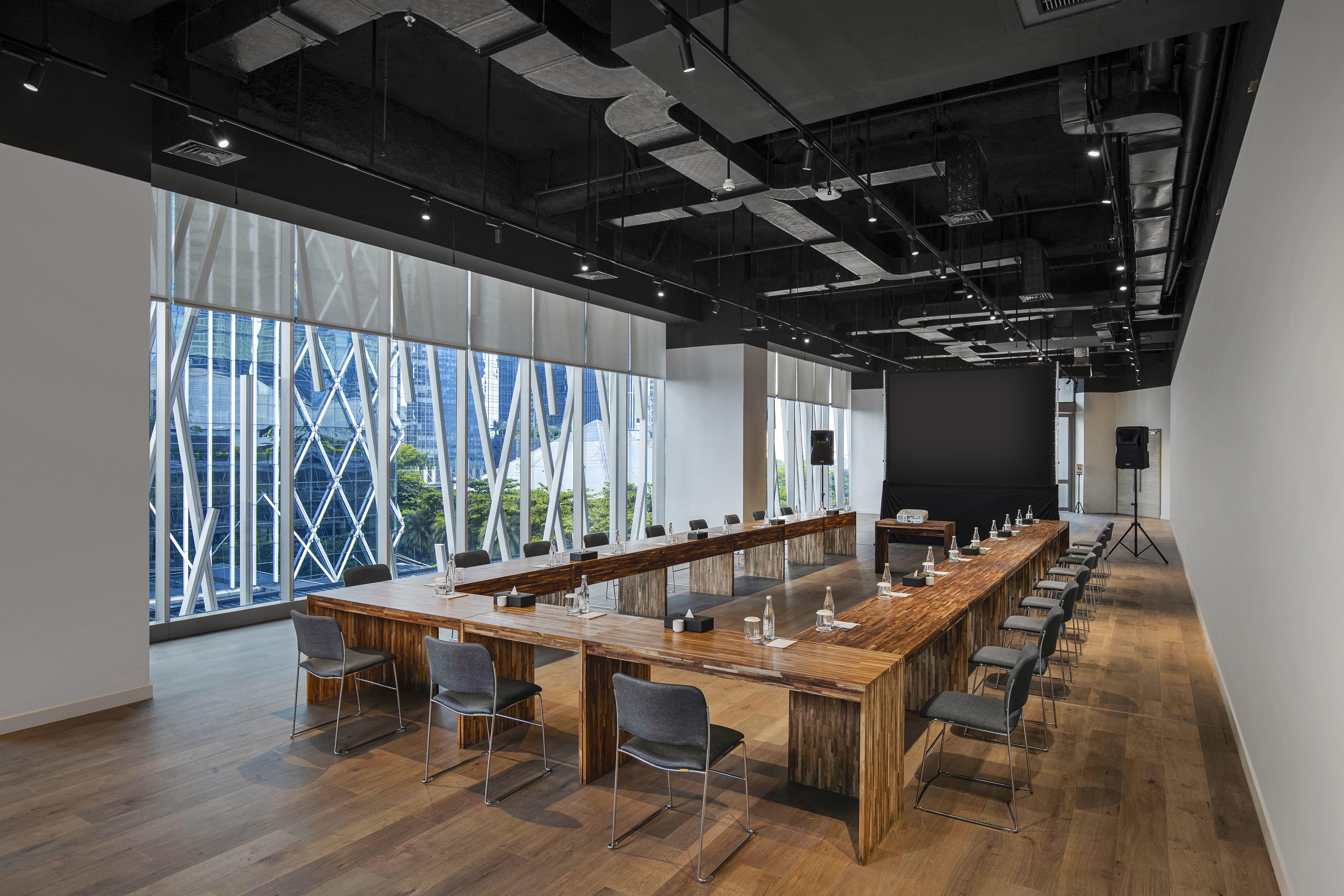 Alila Scbd Jakarta Buitenkant foto