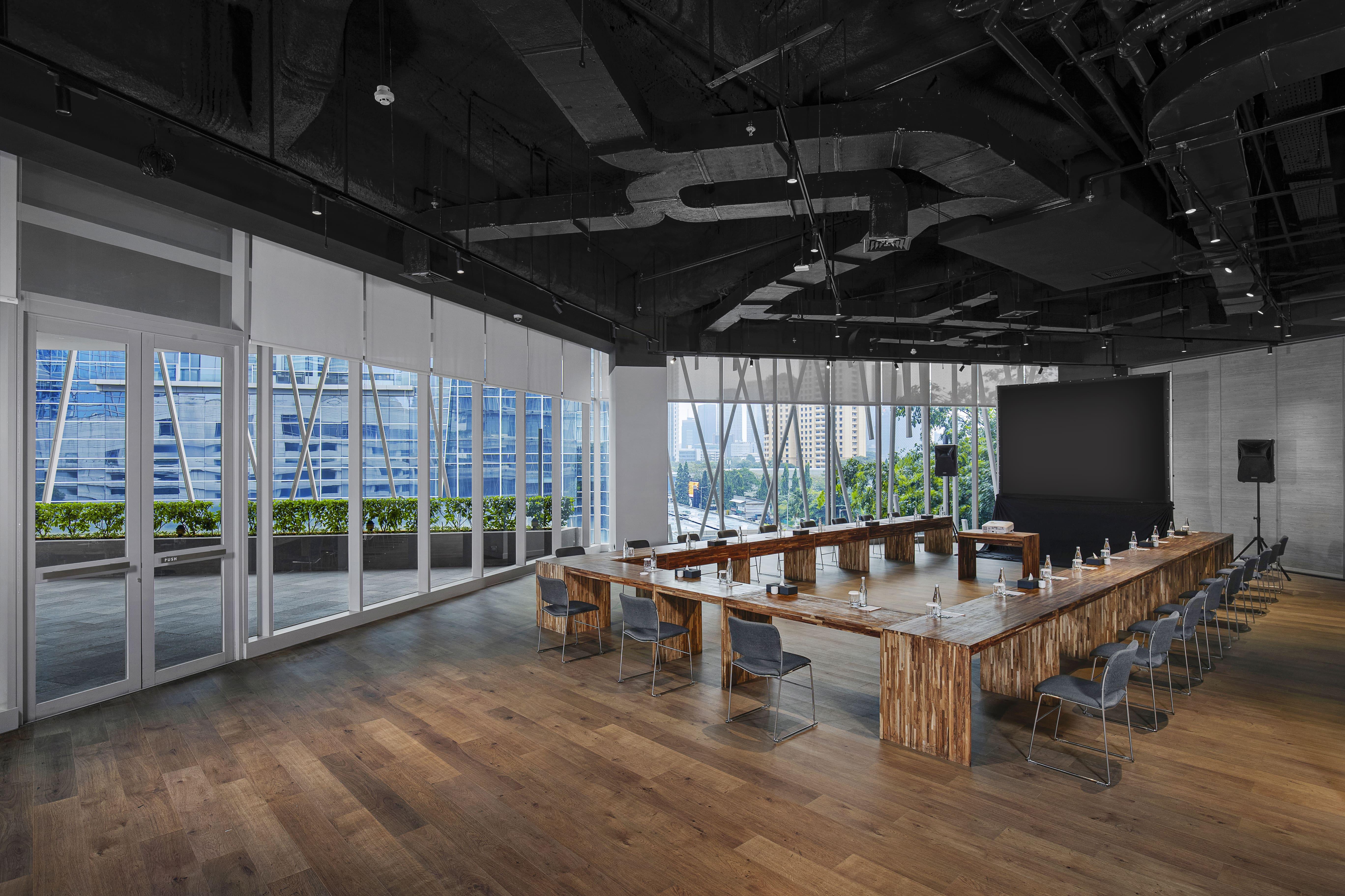Alila Scbd Jakarta Buitenkant foto